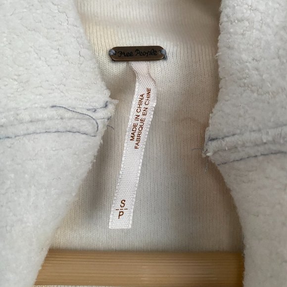 Free People Women's Inside Out Printed Turtleneck Size Small - Picture 3 of 7